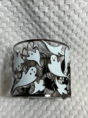Bath and Body Works Halloween  Ghost Pattern 3 Wick Candle Holder